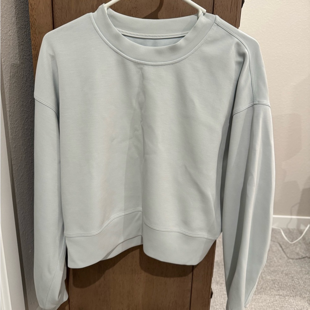 Lululemon Athletica Blue Boxy Crop Long Sleeve Sweatshirt